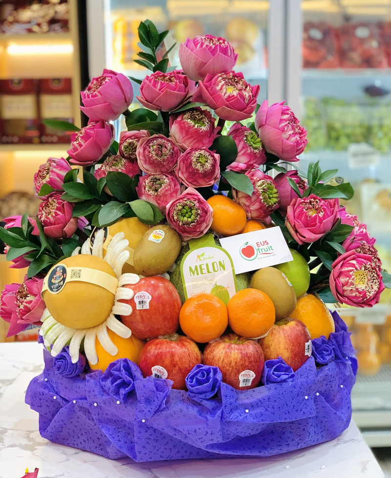 Giỏ trái cây thắp hương có ý nghĩa gì trong phong tục thờ cúng