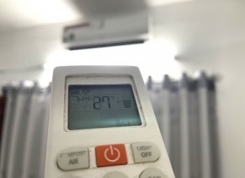 5 mẹo bật điều hòa ít tốn điện nhất mùa nóng - Hội Khoa học
