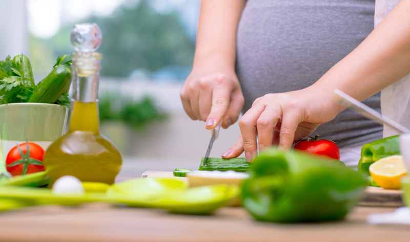 Mẹ bầu 3 tháng cuối nên ăn trái cây gì để dễ sinh hơn? - Hội Khoa học