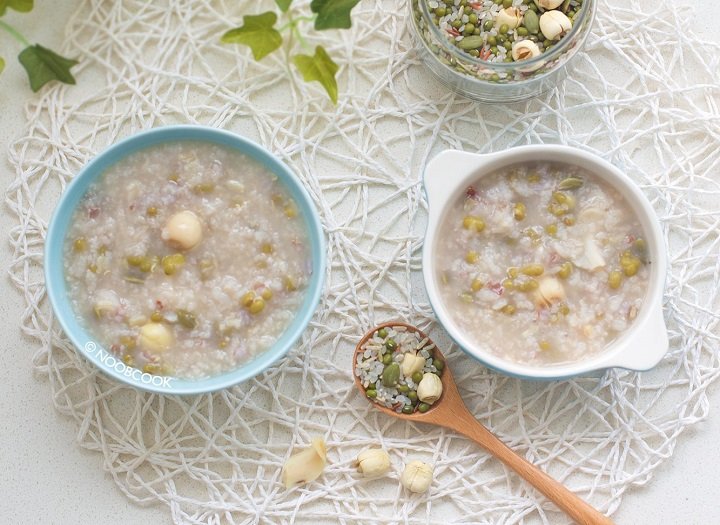 món cháo đậu xanh giúp bé tăng cân